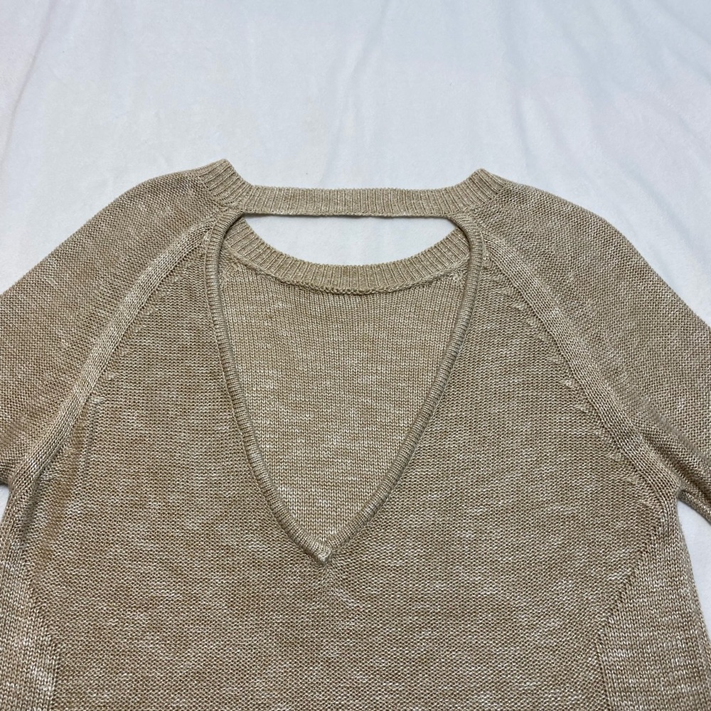Brokedown Ladies Palm Tree V-Back Sweater Size Medium - Picture 7 of 7